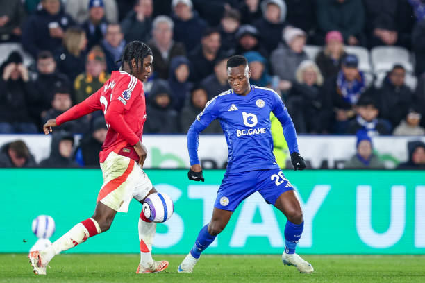 廷伯距离复 廷伯距离复